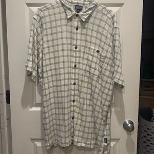 Patagonia Shirt // 2XL